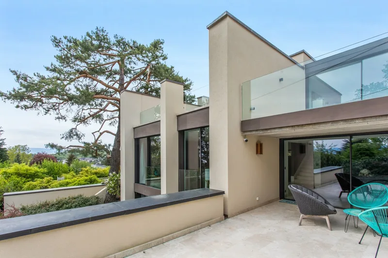 House / Villa 10 rooms in Lausanne — 11