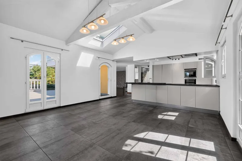Maison / Villa 6 pièces à Bussigny — 3