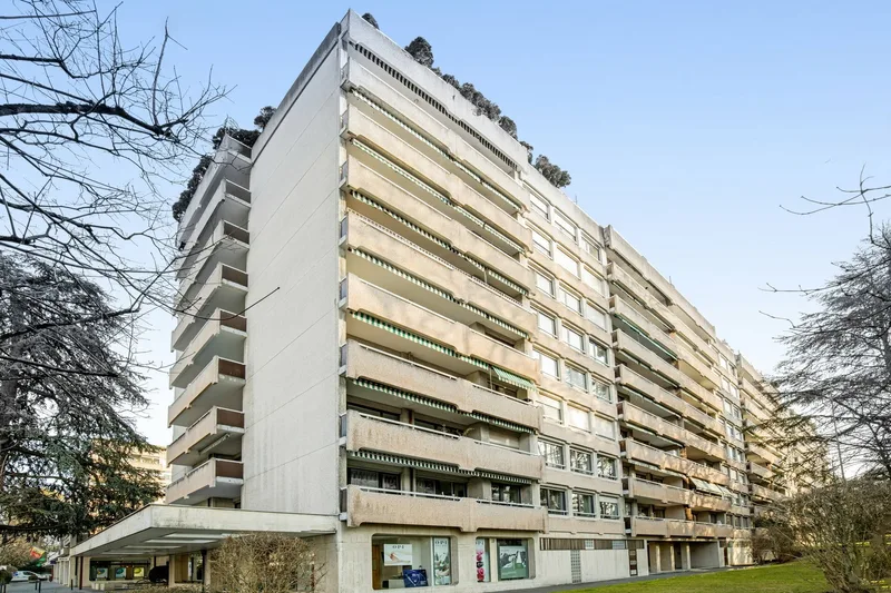 Appartement 5 pièces à Florissant — 2