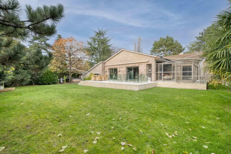 Haus / Villa 9 Zimmer in Gradelle