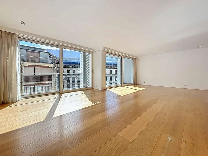 Appartement 4 pièces à rive droite