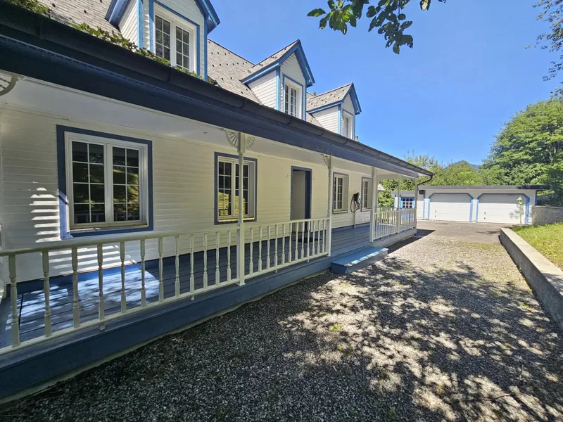 Maison / Villa 8.5 pièces à Caux