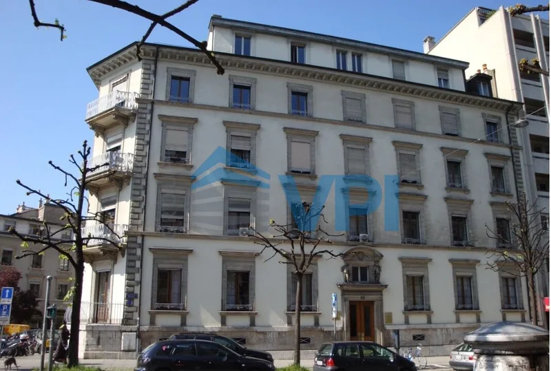 Apartment 6 rooms in Bastions — 2