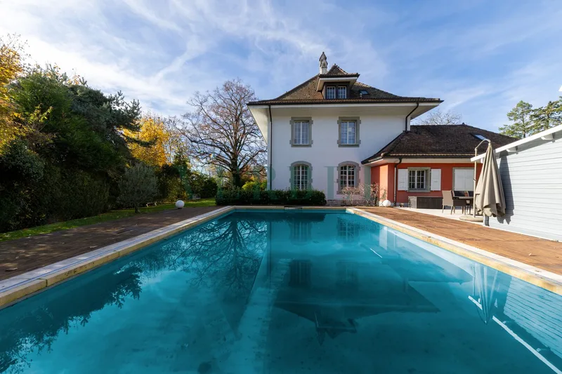 House / Villa 9 rooms in Les hauts de Lausanne — 4