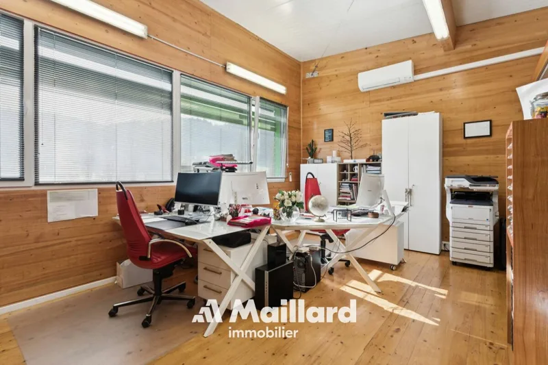 Commercial in Moudon — 5