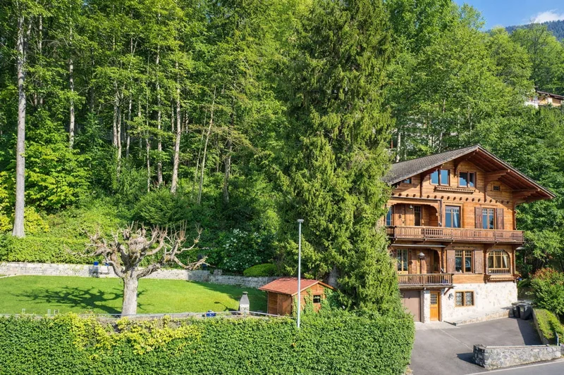 Maison / Villa 8 pièces à Territet