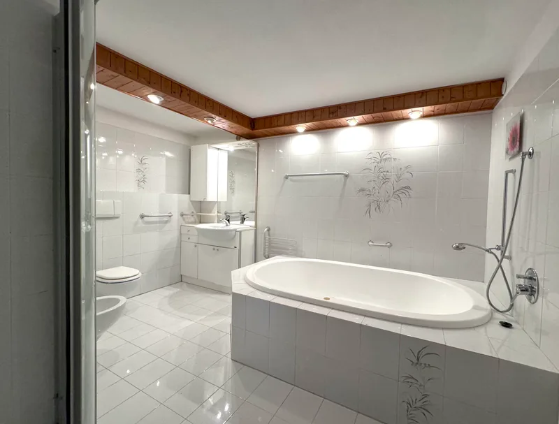 Apartment 5.5 rooms in Castel San Pietro — photo 6