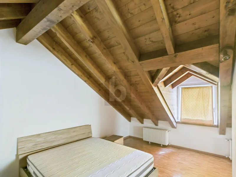 House / Villa 5 rooms in San Vittore — 3