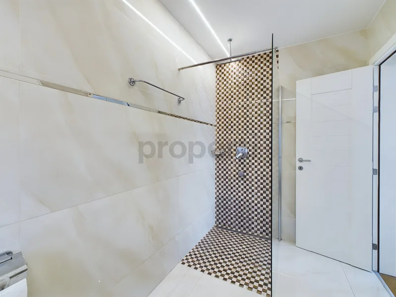 Maison / Villa 8.5 pièces à Chalais — photo 9