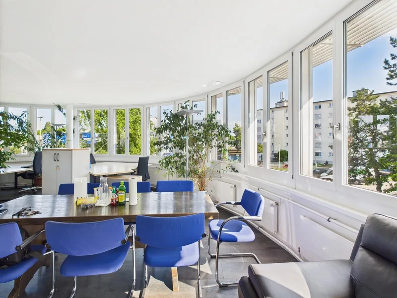 Commercial 1.5 rooms in Wallisellen — 4