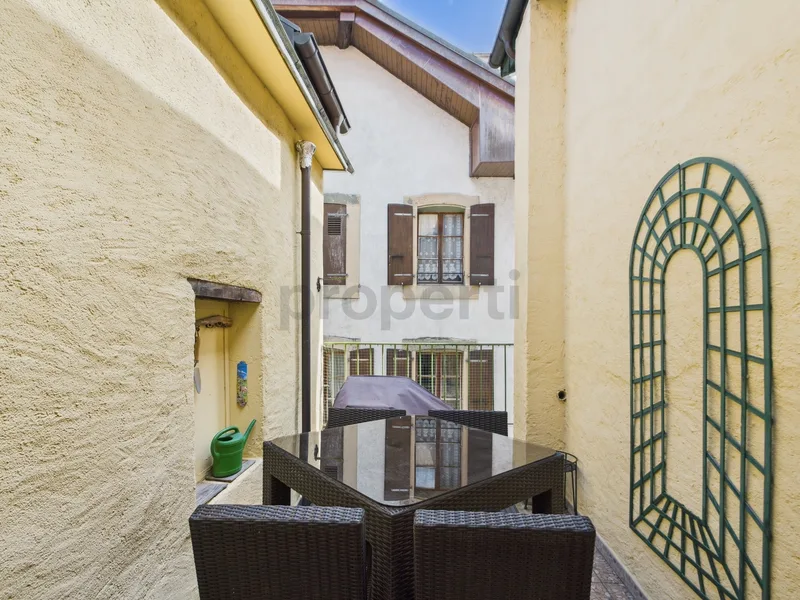 Haus / Villa 11 Zimmer in Grandvaux — 11