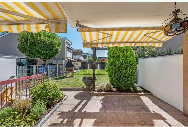 Maison / Villa 5.5 pièces à Reinach — 5