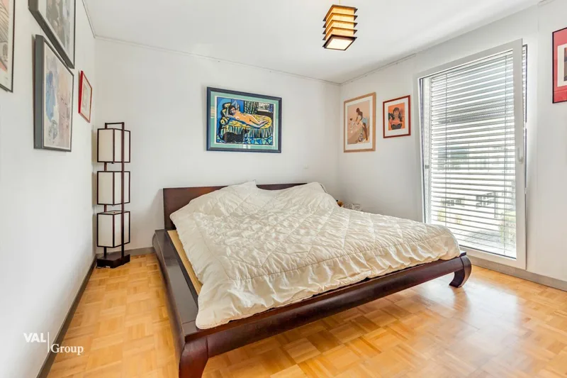 Apartment 5.5 rooms in St-Germain — 3