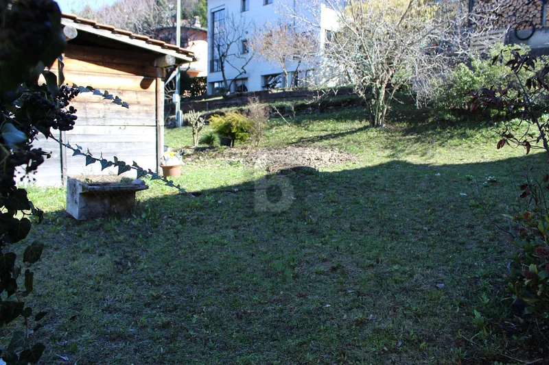 Maison / Villa à Collina d'Oro — 4