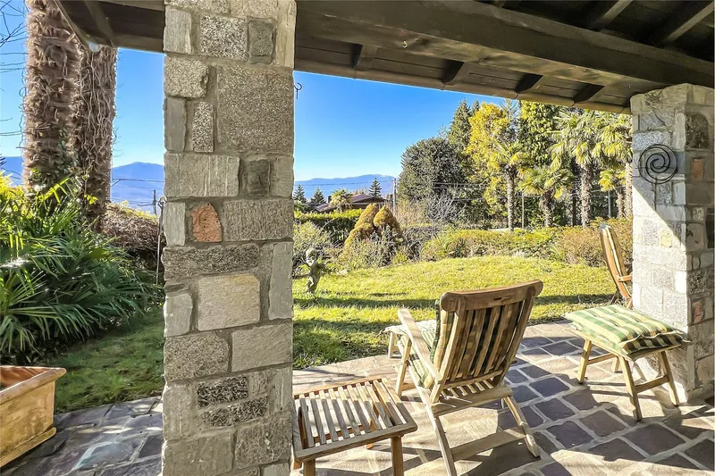 House / Villa 6 rooms in Collina d'Oro — 4