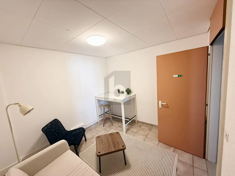 Gewerbe 5.5 Zimmer in zentral — photo 4