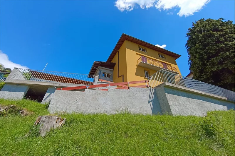 Maison / Villa 6.5 pièces à Colla — photo 4