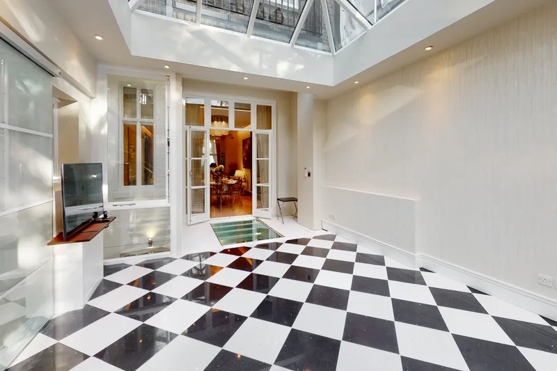 Maison / Villa 11 pièces à Rutland Gate — photo 5