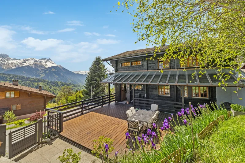 Maison / Villa 6.5 pièces à Ollon — 2