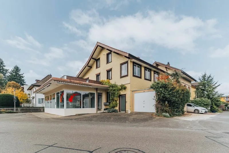 House / Villa 14 rooms in Langenthal