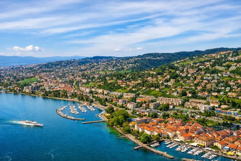 House / Villa 5 rooms in Les hauteurs de Lutry