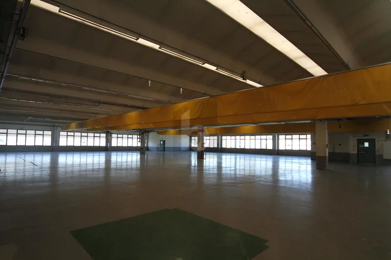 Commercial à Stabio