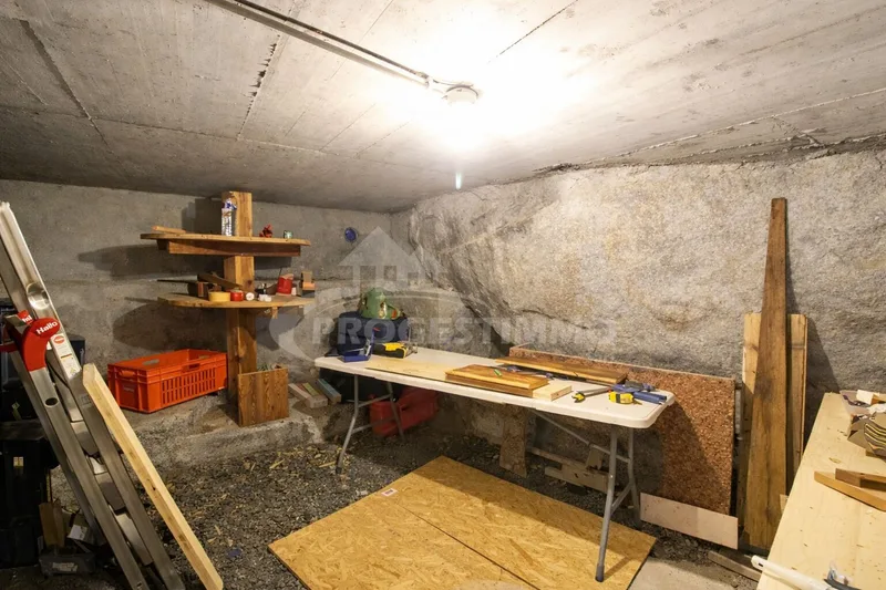 Maison / Villa 6.5 pièces à Issert — 11
