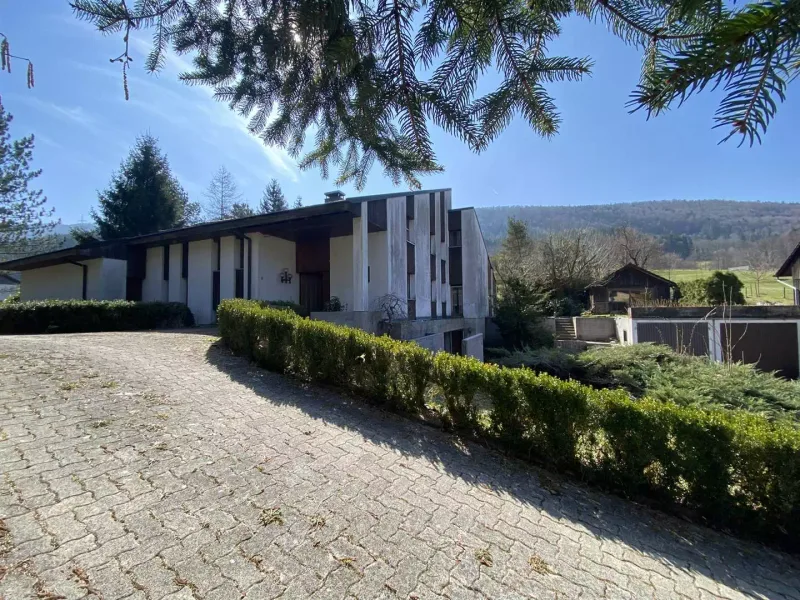 House / Villa in Haute-Sorne — 3