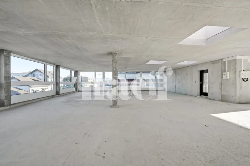 Commercial 1 rooms in Gland — 3