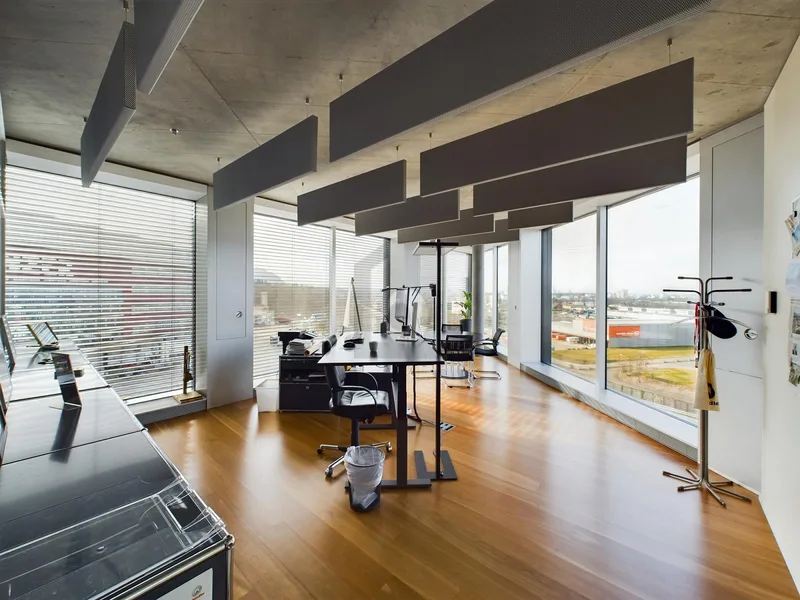 Commercial in Pratteln — 5