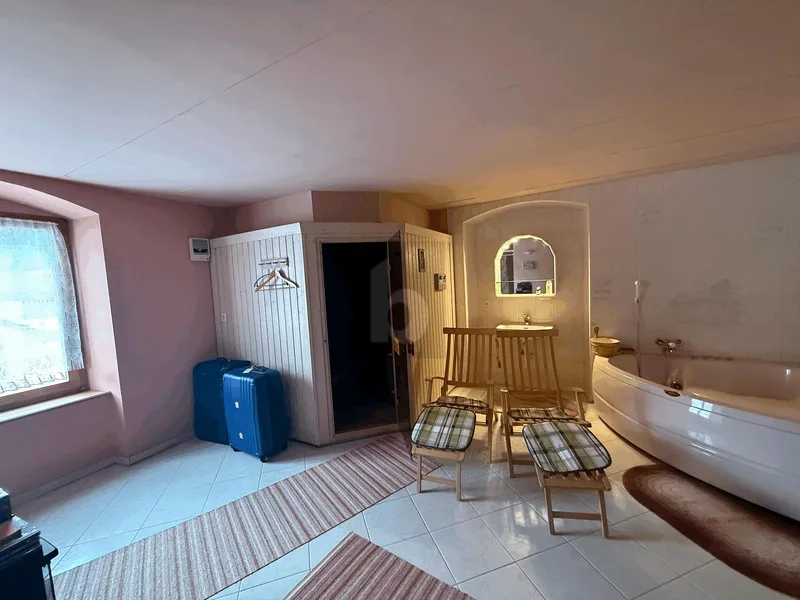 Gewerbe 15 Zimmer in Cornol — photo 5