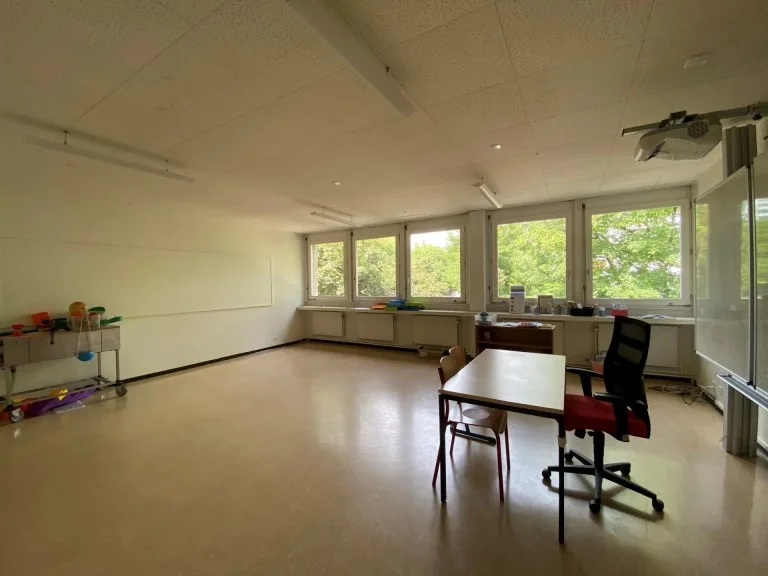 Commercial in Petit-Saconnex — 12