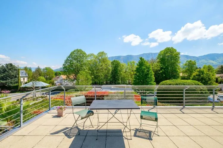 Maison / Villa 8 pièces à Vandœuvres — 3