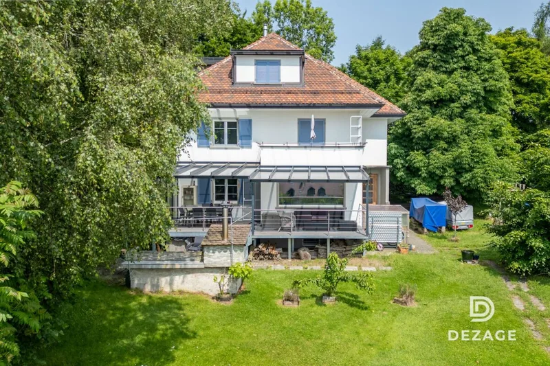 Maison / Villa 8.5 pièces à Quartier Calme — 6