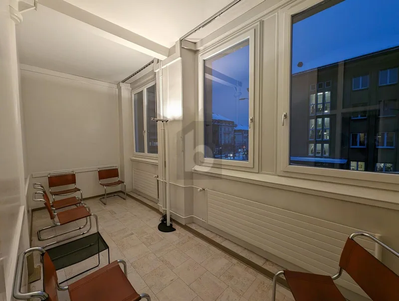 Commercial 4.5 rooms in Stadtzentrum — photo 2