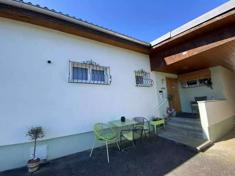 Maison / Villa à Courgenay — photo 4