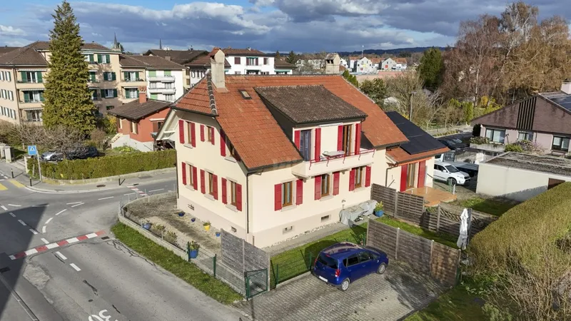 Maison / Villa 9.5 pièces à Echallens