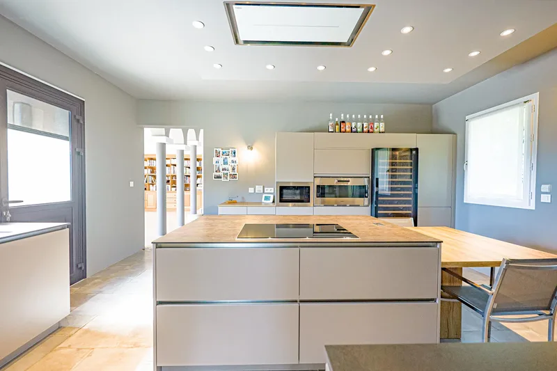 House / Villa 7 rooms in Luberon — 5
