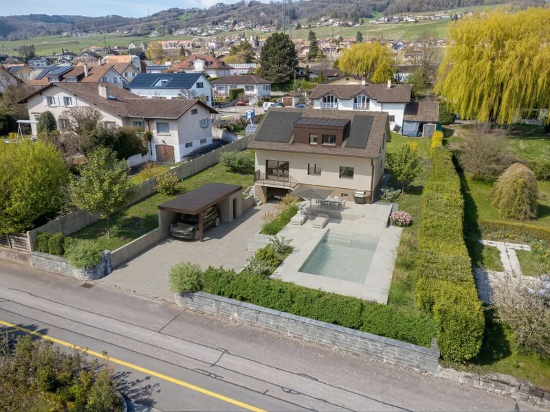Maison / Villa 6.5 pièces à Mont-sur-Rolle