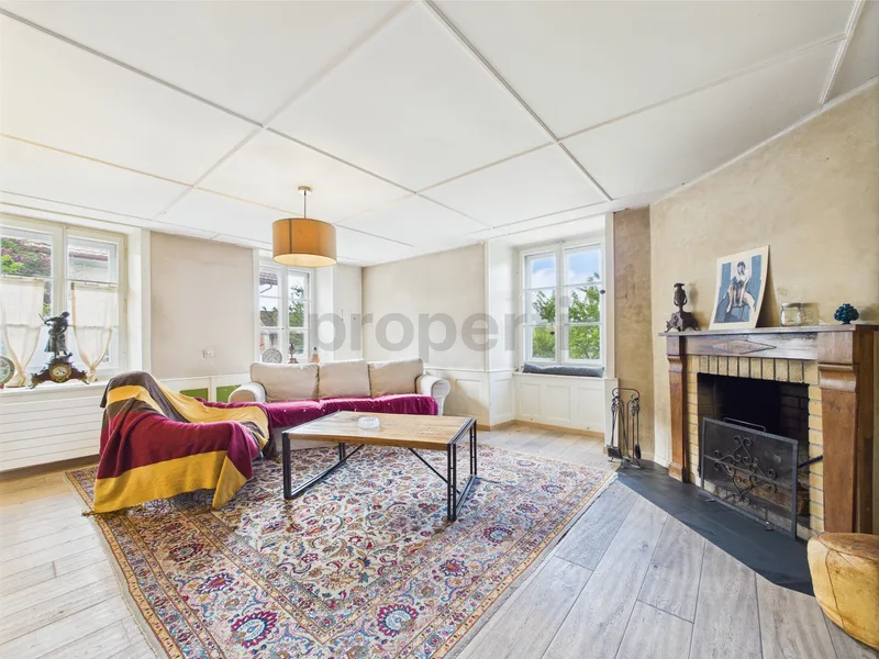 Maison / Villa 8.5 pièces à Montanaire — photo 2