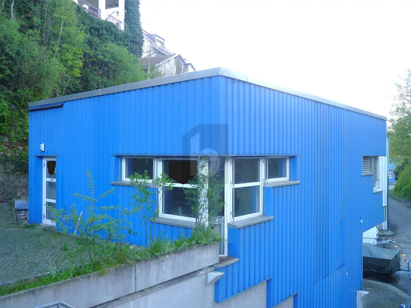 Gewerbe 5 Zimmer in La Sarraz