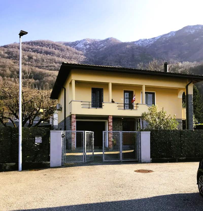 House / Villa 4.5 rooms in Cadenazzo