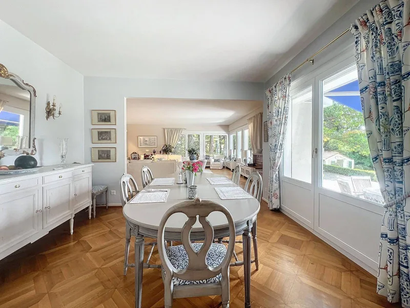 House / Villa 10.5 rooms in Lausanne — 2