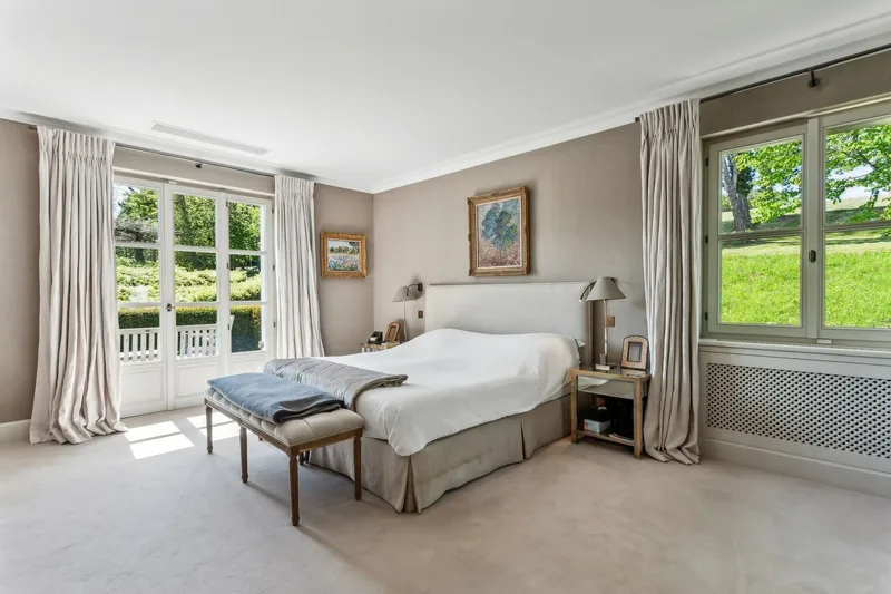 House / Villa 20.5 rooms in Savigny — 16