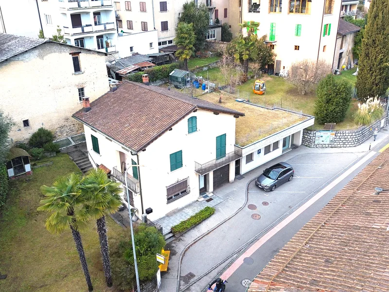 Maison / Villa 7.5 pièces à Cureglia