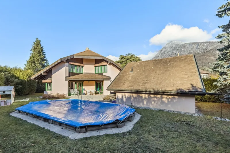 Maison / Villa 10.5 pièces à Aigle — 22