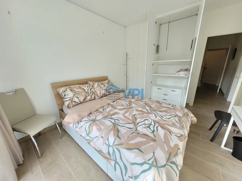 Apartment 6 rooms in Malagnou — photo 4